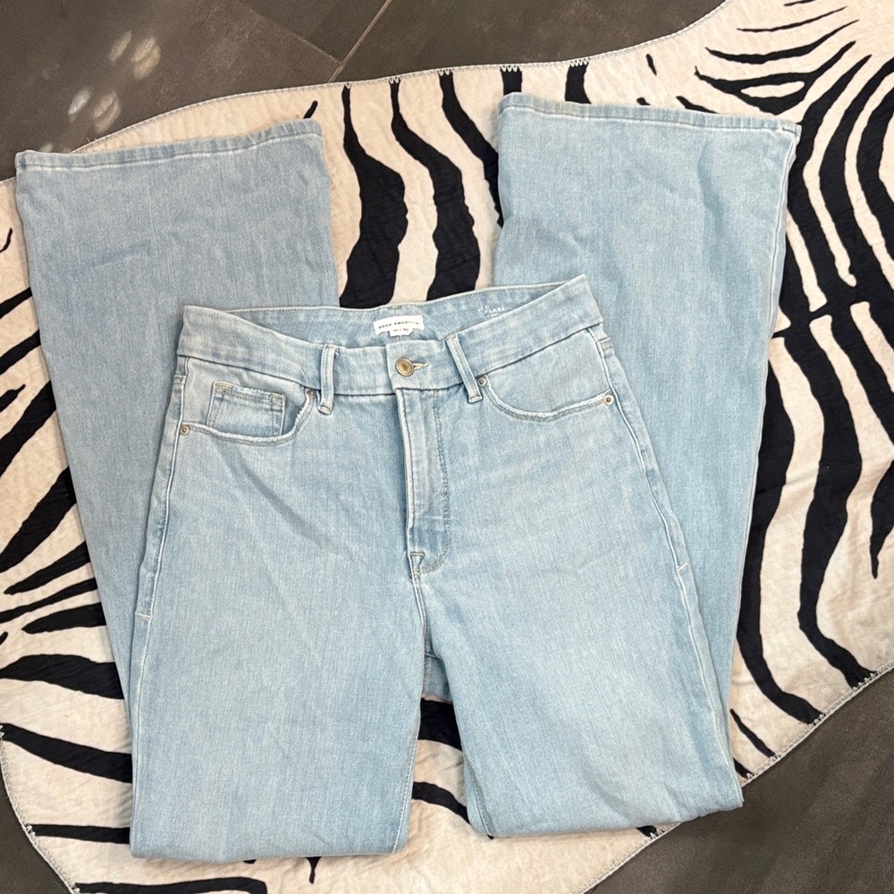 Good American Light Blue Flare Jeans - Wide Leg
